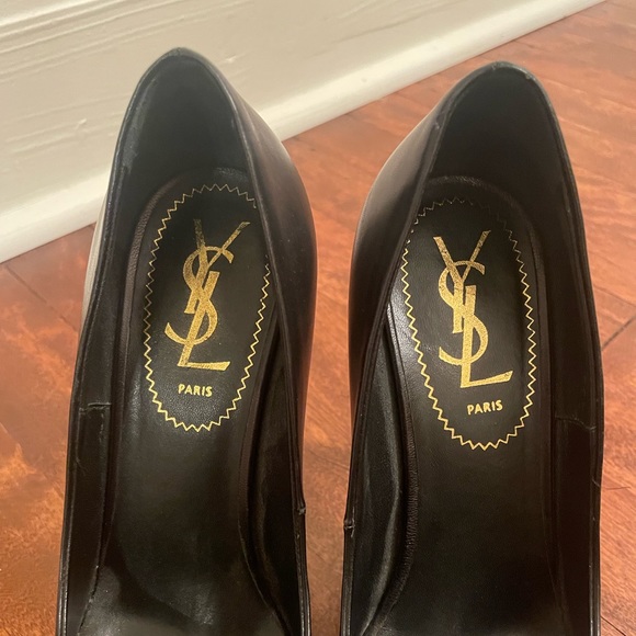 Saint Laurent Black Leather Platform Pumps - size 35.5 - Picture 7 of 8